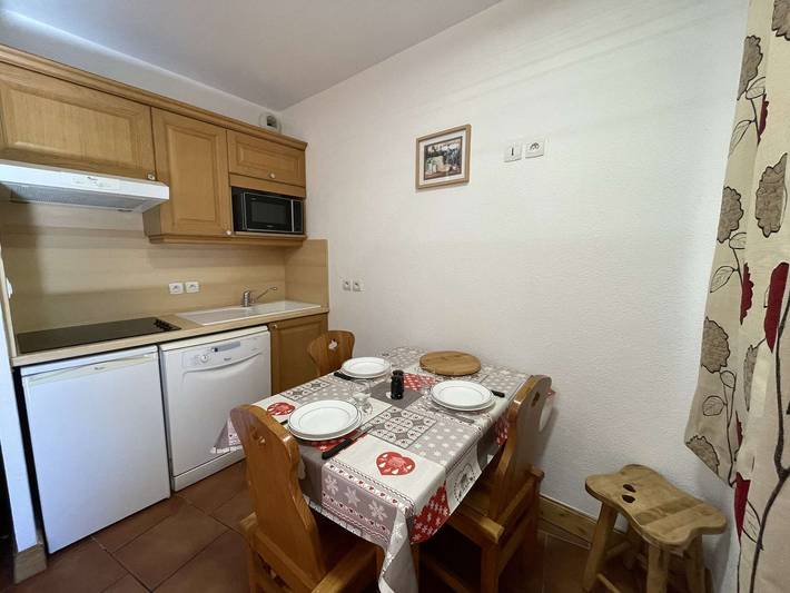 Gîte pour 4 personnes, avec piscine à Praz-sur-Arly - 2