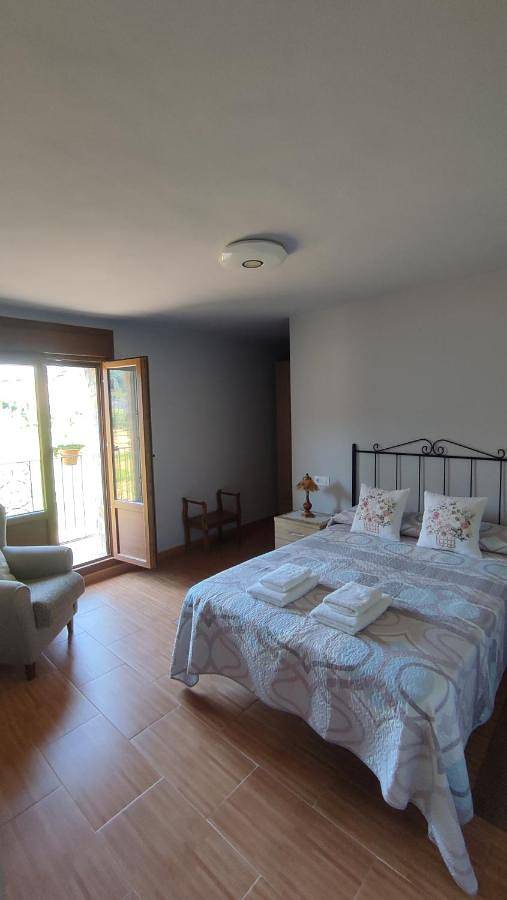 Casa rural para 2 personas, con Balcón y Terraza además de Jardín y Vistas en Valle de Benasque - 2
