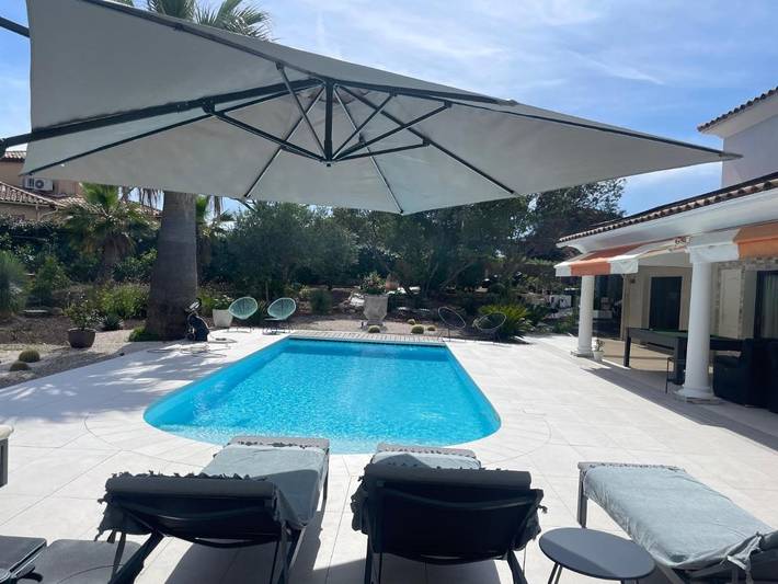 Chambre d’hôte pour 2 personnes, avec Terrasse et Jardin ainsi que Piscine et Vue à Saint-Raphaël - 2