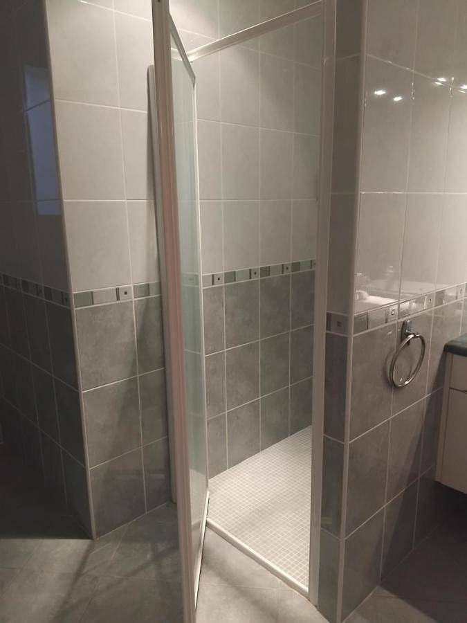 Gîte pour 2 personnes, avec terrasse dans Louchy-Montfand - 3