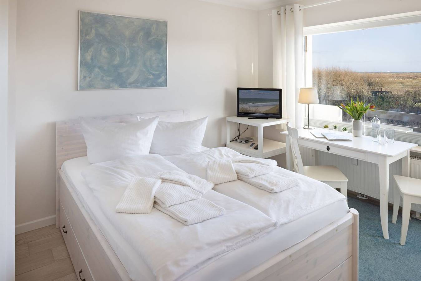 Ganze Wohnung, Modernes Ferienapartment auf Sylt mit Balkon, Aufzug und Parkplatz in List (Sylt), Sylt