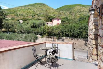 Agriturismo per 3 Persone in Pisciotta, Cilento, Foto 1