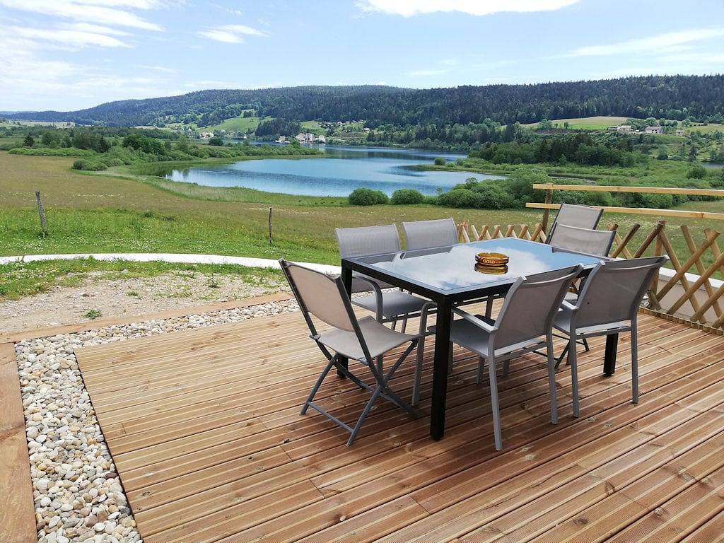 L'Esca'Lac, chambres d'hôtes Jura - Chambre Les 3 marmottes in Grande-Rivière, Parc naturel régional du Haut-Jura
