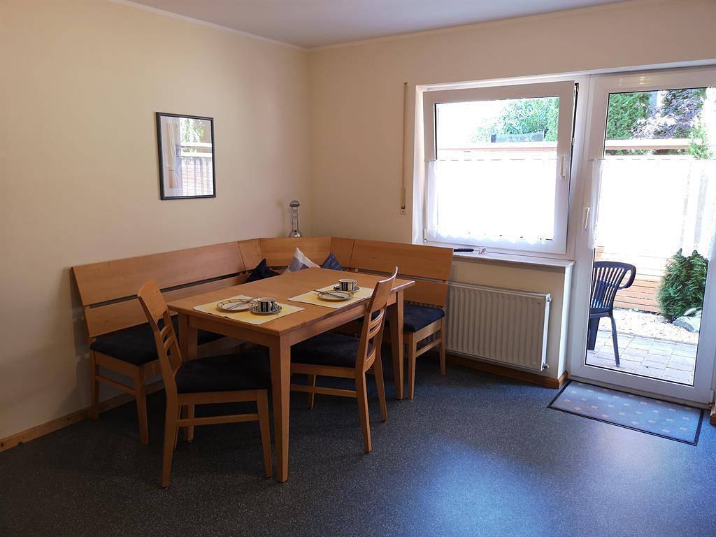 Ganze Ferienwohnung, 2-Bettwohnung, Müller Thurgau in Zell Stadt (Mosel), Zell (Mosel)