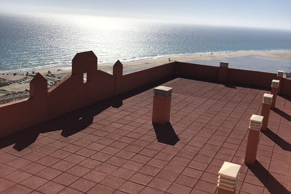 Ganze Wohnung, Amazing Ocean View Modern Apartment With Free Wifi. in Playa de la Barca, Pájara
