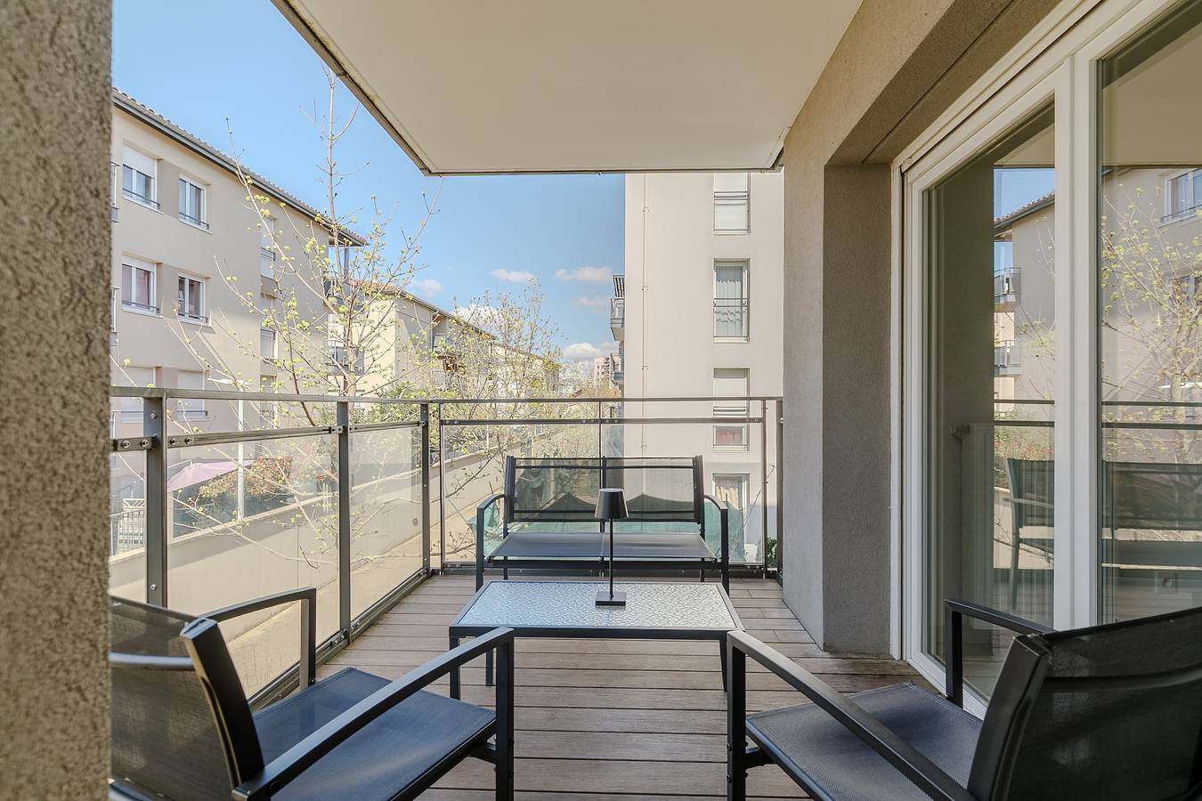 Appartement entier, Escale en Terre Lyonnaise in Saint-Priest, Lyon et ses environs