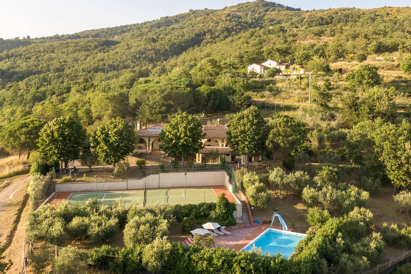 Tuscany Villas With Private Pool&Tennis in Valdarno
