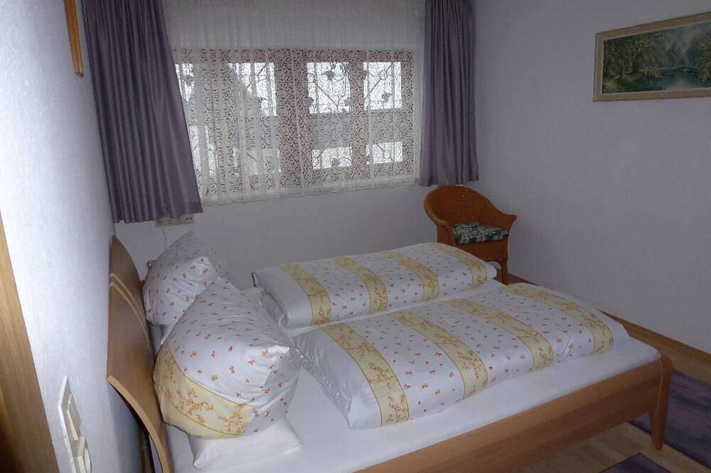 Apartamento inteiro, Vacation apartment with fully equipped eat-in kitchen in Bayerisch Eisenstein, Arberland