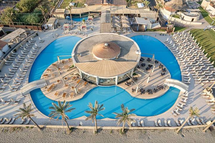 Club vacances pour 3 personnes, avec Balcon et Terrasse ainsi que Jardin et Bassin pour enfant en Crète - 3