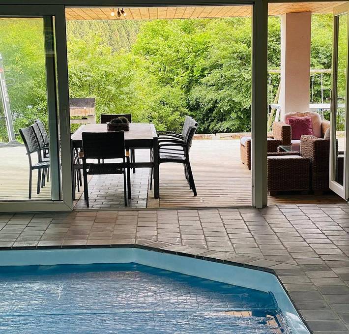 Location de vacances pour 9 personnes, avec vue et sauna ainsi que jardin et piscine dans Moulin du Ruy - 3