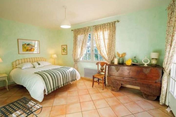 Villa la grive sea view swimming pool land 5500m² absolute calm in Ollioules, Mittelmeerküste (Frankreich)