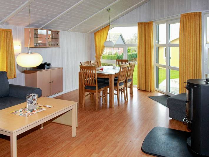 Ferienhaus für 6 Personen, mit Terrasse und Sauna, kinderfreundlich in Gelting - 4