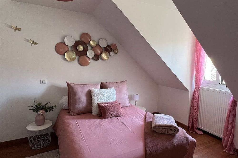 Warm and comfortable house 30 min from Paris in Cormeilles-en-Parisis, Valle del Oise