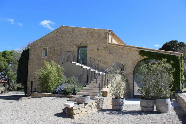 Chalet para 8 personas, con jacuzzi además de terraza y piscina, Familias con niños - 1