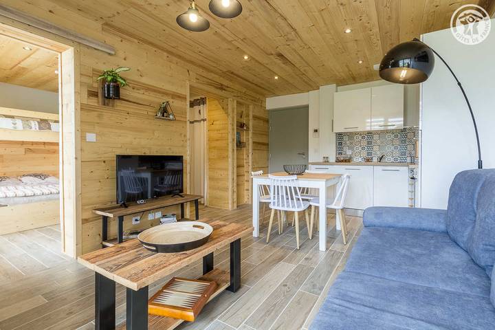 Gîte pour 4 personnes, avec balcon à Les Déserts - 4