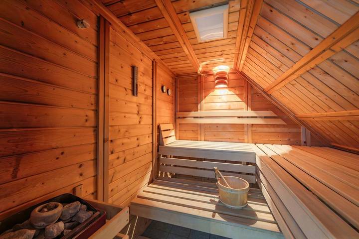 Ferienwohnung für 8 Personen, mit Balkon und Garten sowie Sauna und Ausblick in Loddin - 2