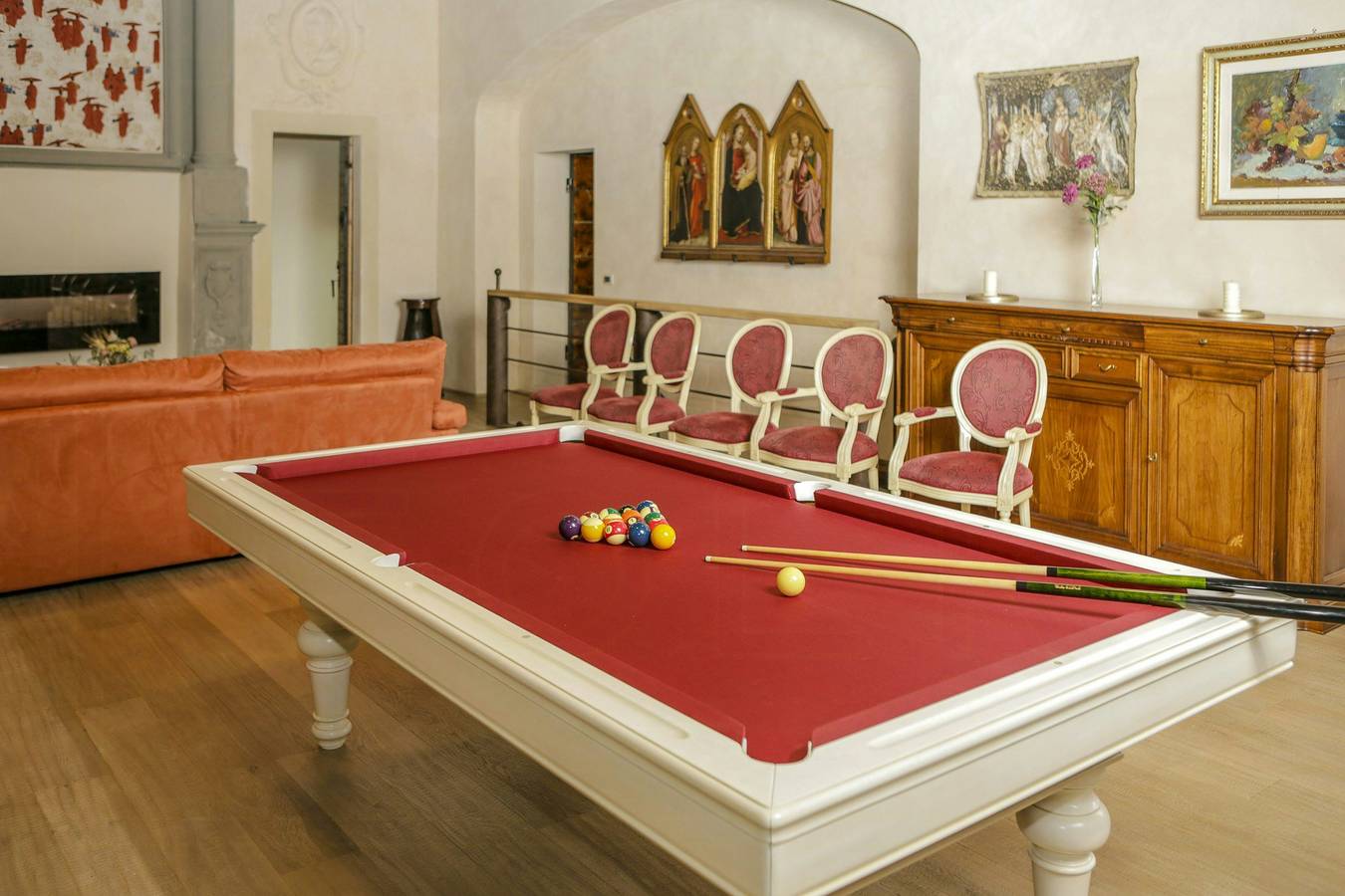 Iglesia medieval con piscina en Chianti in San Casciano in Val di Pesa, Provincia de Firenze