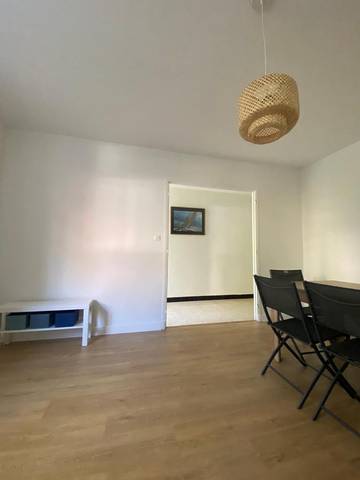 Gîte pour 6 personnes, avec terrasse à Bort-les-Orgues