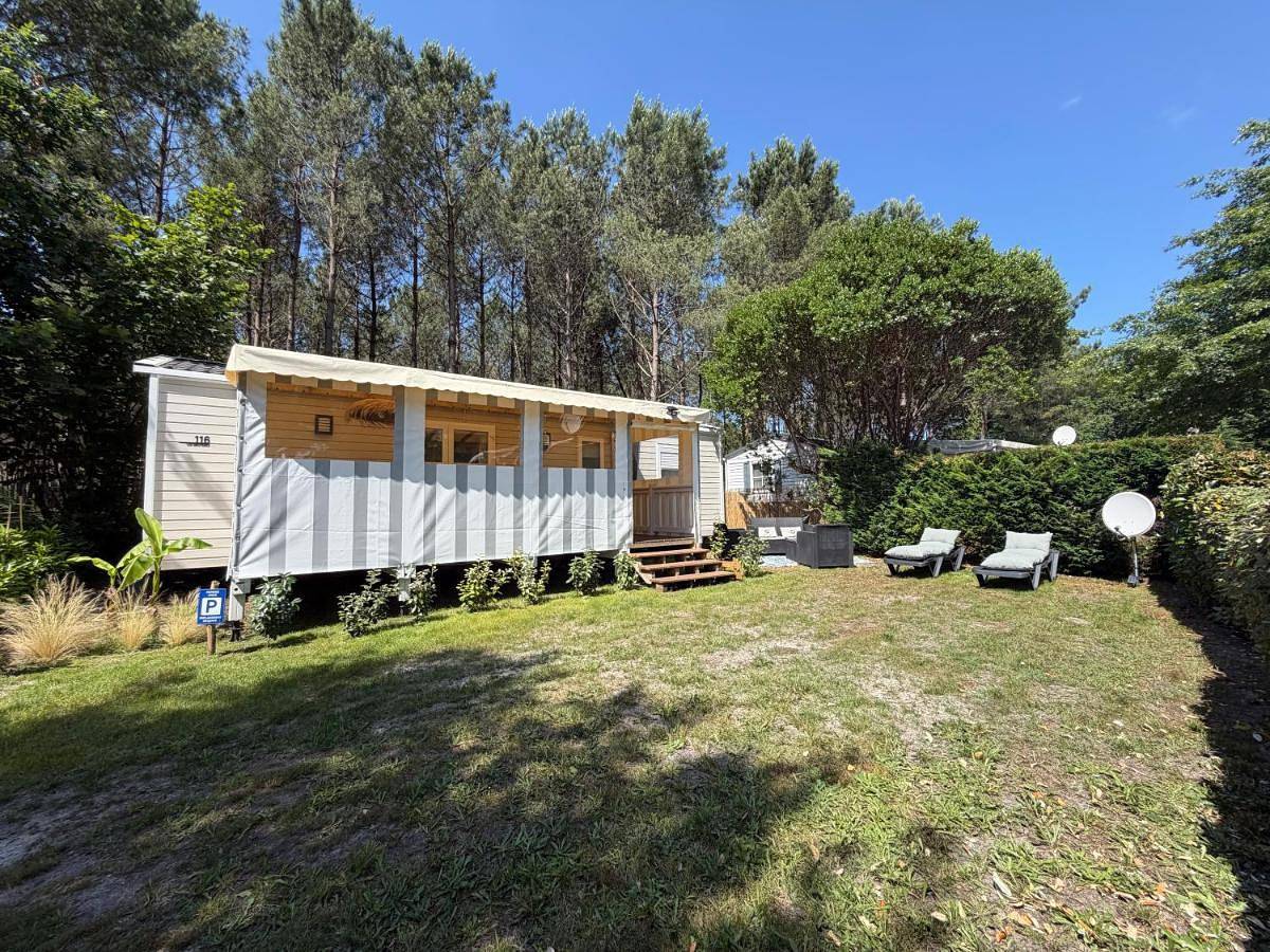 Charmants Mobilhomes entre Lac&Océan et proche de la Vélodyssée in Sainte-Eulalie-en-Born, Côte d’Argent
