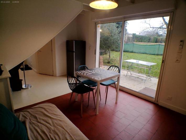 Gîte pour 4 personnes, avec terrasse et jardin à Lussac-les-Châteaux - 4