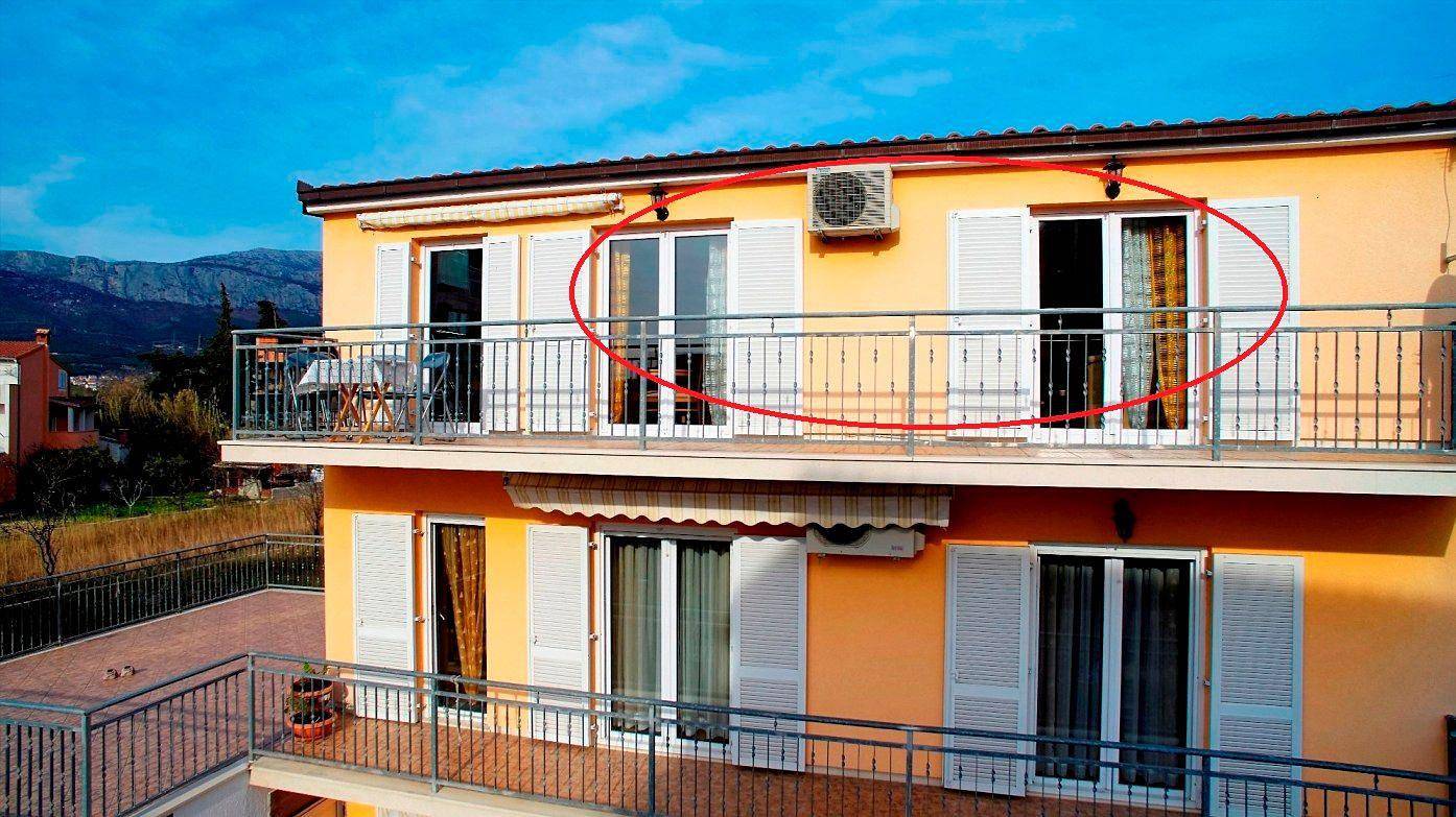 Ganze Ferienwohnung, Ferienwohnung für acht Personen mit Balkon in Stobrec, Split-Dalmatien