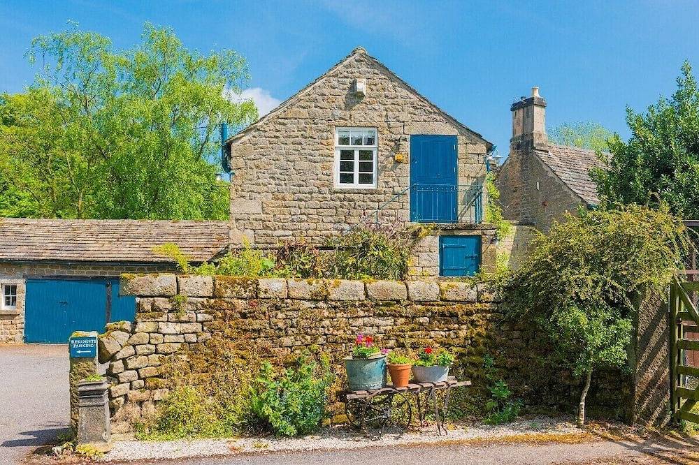 Heathy Lea Barn Chatsworth Estate in Baslow and Bubnell, Derbyshire