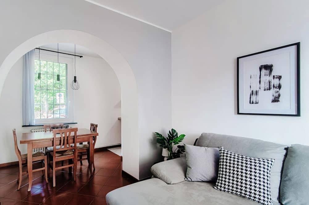 Ganze Wohnung, Wohnung neben der Riva in Cernobbio (La Casa di Nice) in Holmes Lido (Cernobbio), Cernobbio