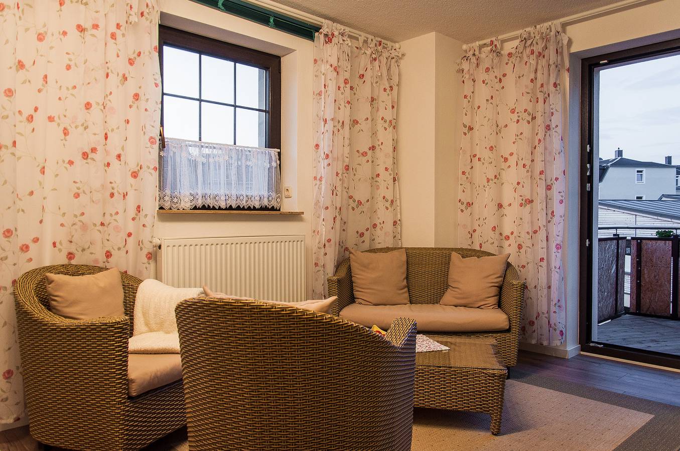 Ganze Ferienwohnung, Suite Ii in Cotta, Dresden