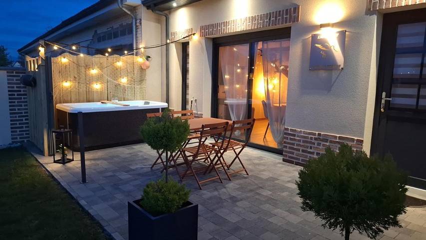 Location de vacances pour 5 personnes, avec jacuzzi et terrasse à Grand-Laviers - 3