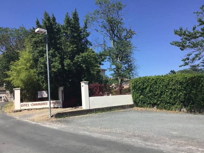 Location de vacances pour 2 personnes, avec jardin et terrasse, animaux acceptés à Montcaret - 4