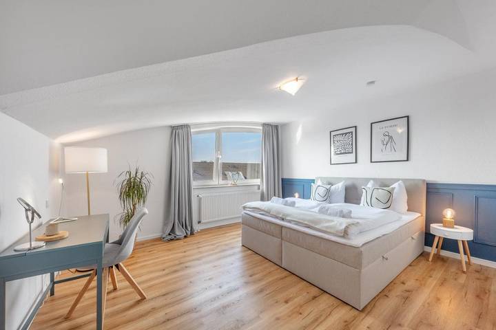 Ferienwohnung für 9 Personen, mit Terrasse und Ausblick in Mönchengladbach - 2