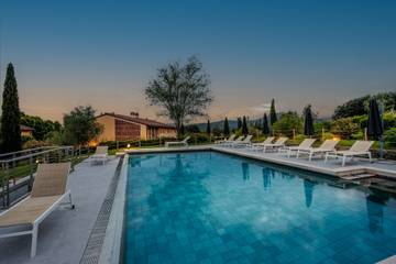 Apartment for 2 People in Lucca, Colline Lucchesi, Photo 4