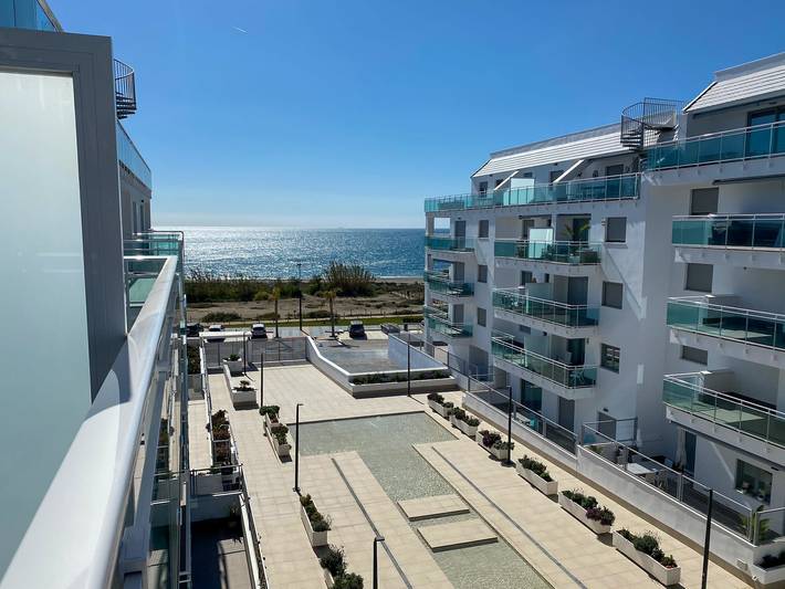 Ganze Wohnung, Ferienwohnung "Dunas de Marivillas" mit Meerblick, Gemeinschaftspool und WLAN in Torrox Costa, Torrox
