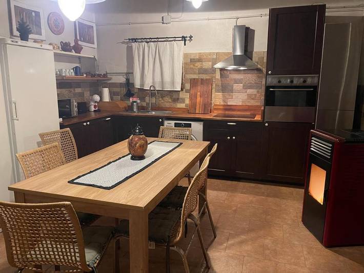 Casa rural con piscina para 6 personas, con vistas además de jardín y piscina en Sierra de Alcaraz - 4