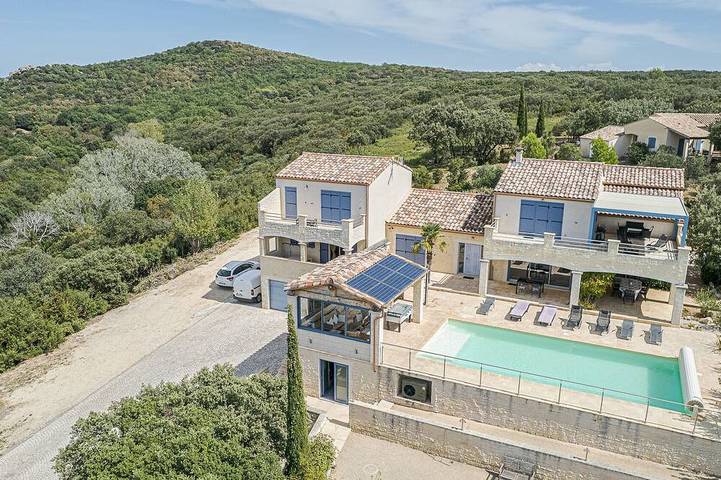 Villa für 23 Personen, mit Balkon und Whirlpool - 1