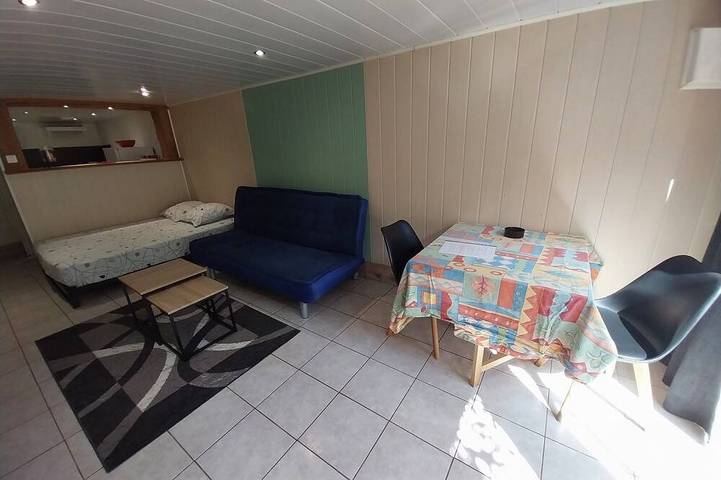 Gîte pour 2 personnes, avec Jardin à Saint-Germain-lès-Corbeil - 4