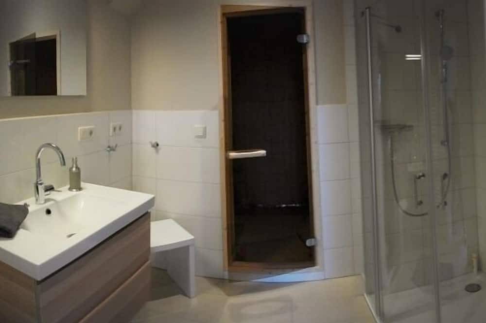 Wohlfühloase mit Sauna und Holzofen Ortsteil Dorf Lücke v. 17.-20.10.25 in St. Peter-Ording, Eiderstedt