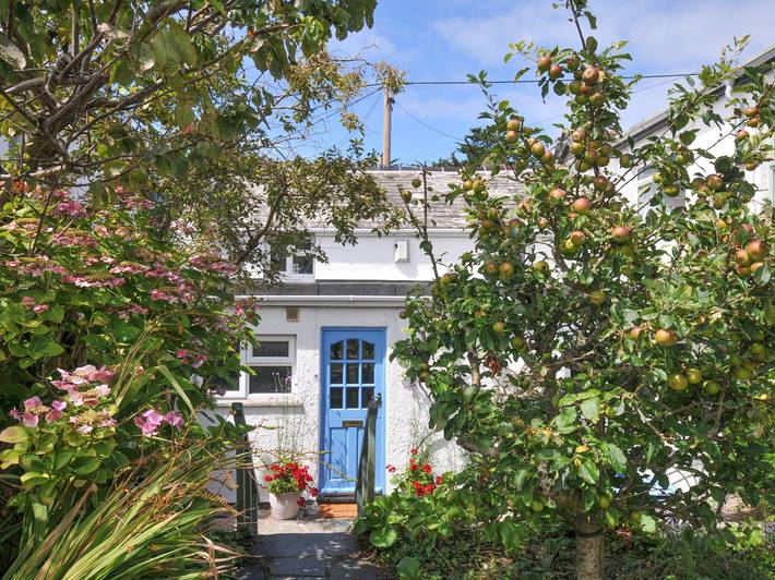 Cottage for 4 people, with garden in Cornwall
