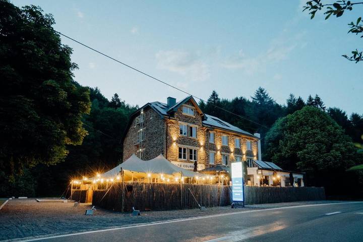 Hôtel pour 4 personnes, avec terrasse et vue, animaux acceptés