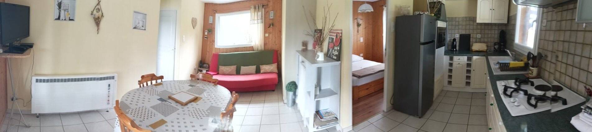 Chalet con terrazza privata, giardino esclusivo e Wi-Fi in Tence, Alta Loira
