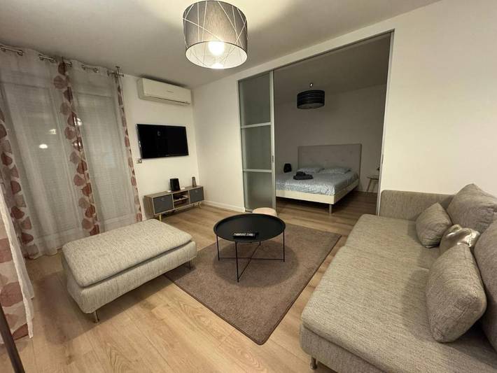 Appartement de vacances pour 3 personnes, avec terrasse et jardin