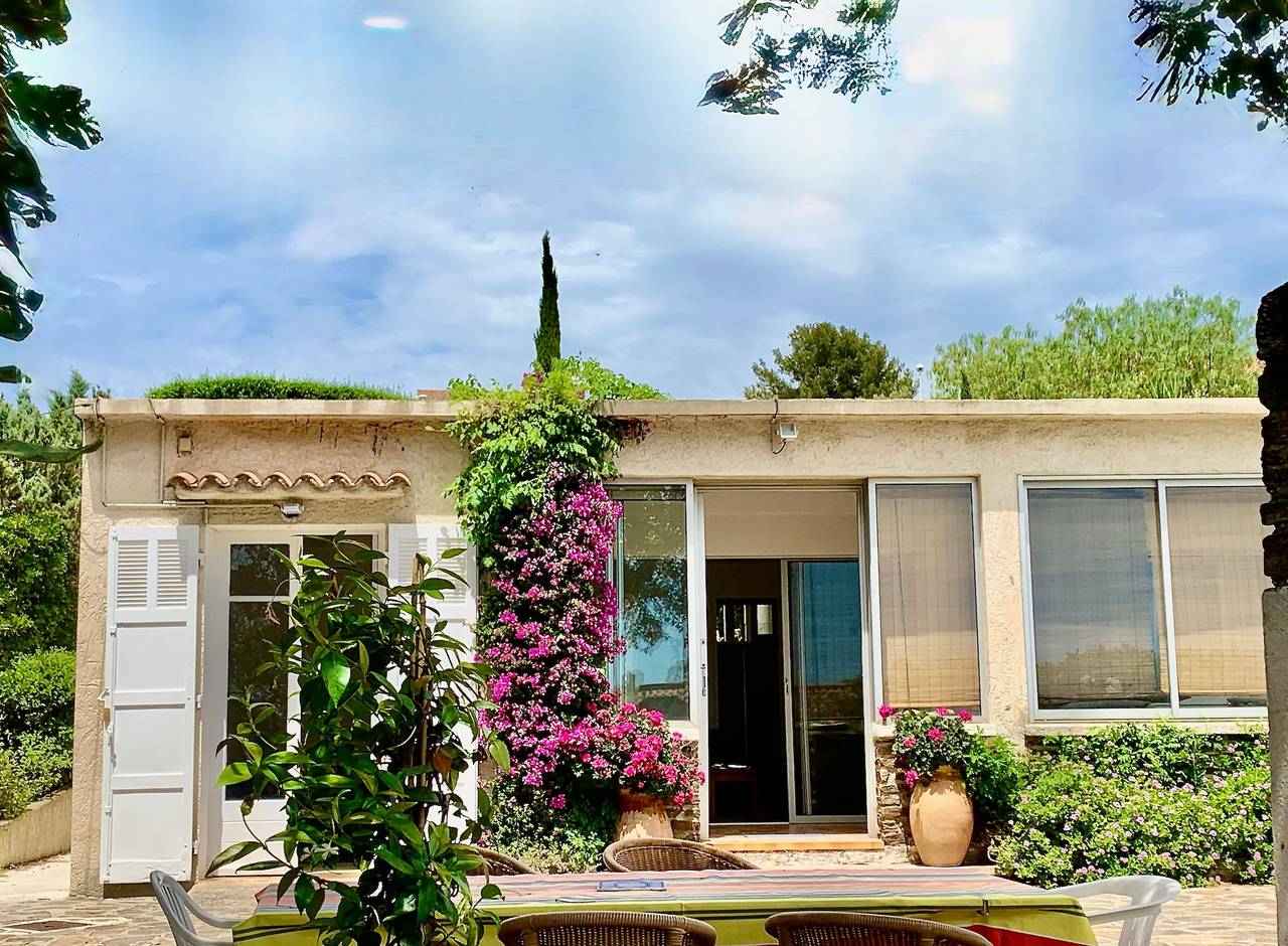 Villa de charme à Bormes-les-Mimosas. Confort, Détente et Proximité des Plages. Animaux acceptés in Bormes-les-Mimosas, Parc national de Port-Cros