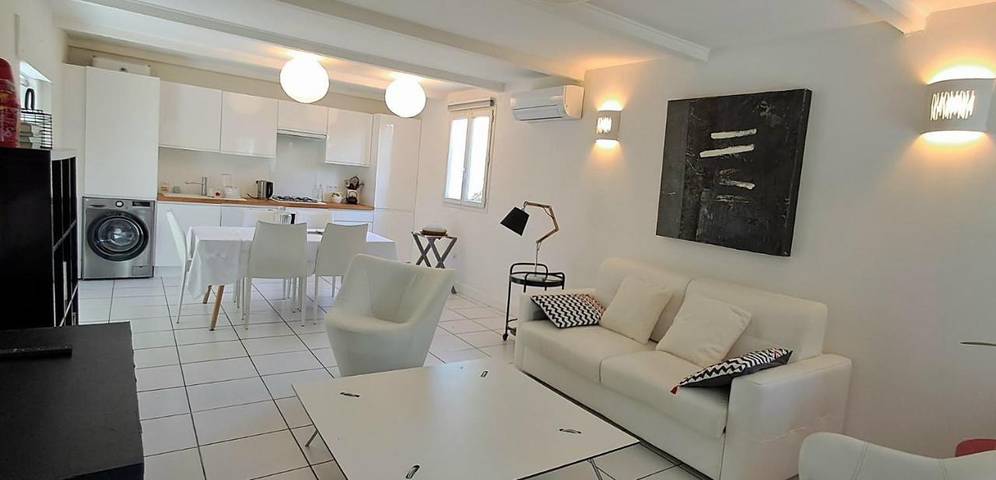Location de vacances pour 5 personnes, avec terrasse et jardin à Cabrières (Gard) - 4