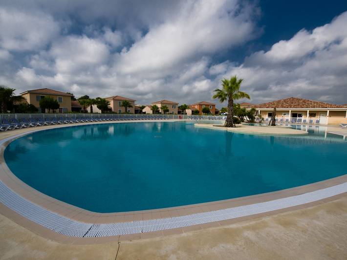 Casa de vacaciones para 4 personas, con piscina además de jardín y terraza - 1