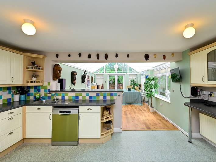 Location de vacances pour 7 personnes, avec jardin à Cardiff - 4