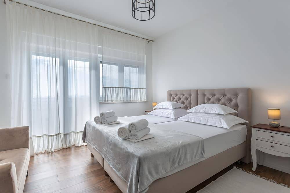 Villa Melki Save 20 percent on Split-villas com in Klis, Split-Dalmatia