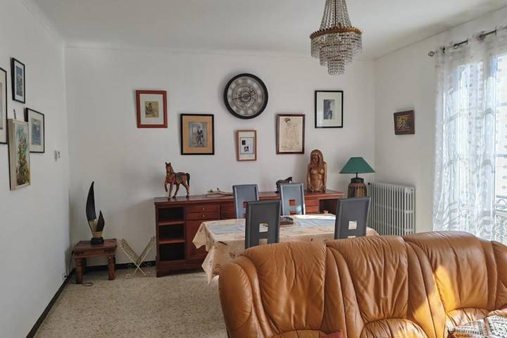 Gîte pour 4 personnes, avec terrasse dans Theatre Du Balcon - 4