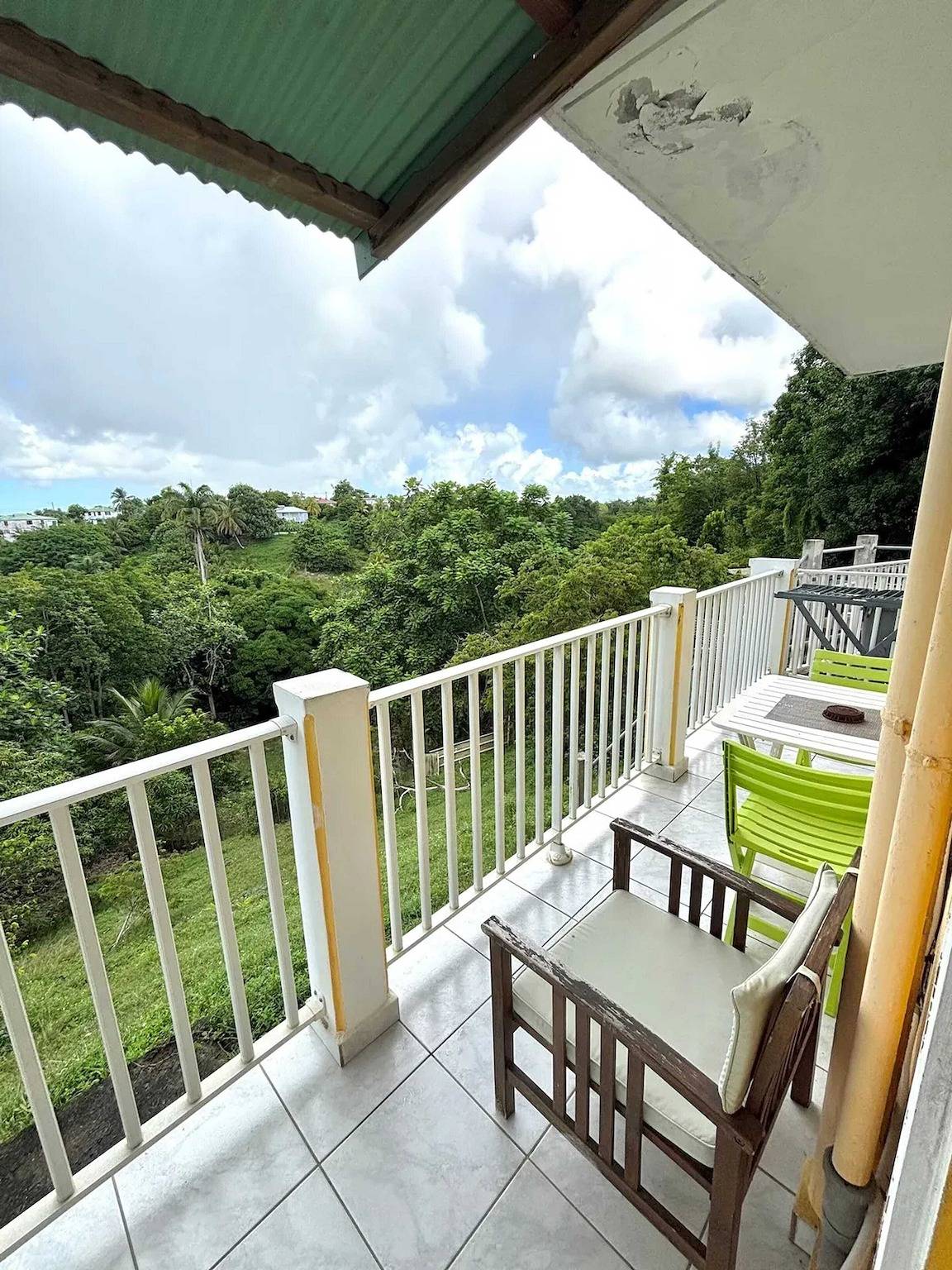 Charming House with Enclosed Garden in Sainte-Anne in Sainte-Anne, Guadeloupe (Caribbean)