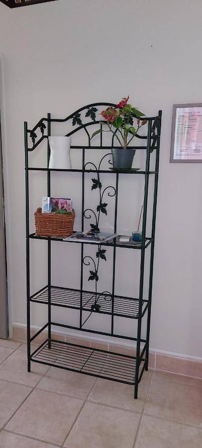 Location de vacances pour 2 personnes, avec jardin et vue à Solliès-Toucas - 4