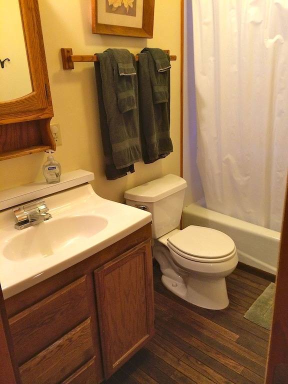 Wunderschönes Eichen & Zedernhaus 1/2 Block vom Manzanita Strand entfernt! in Manzanita, Tillamook County